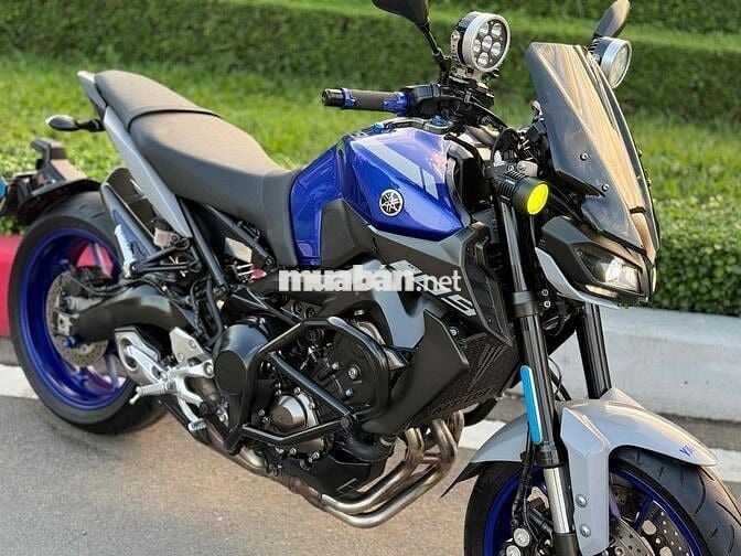 MT-09 odo 5000km siêu mới 1 chủ mua thùng