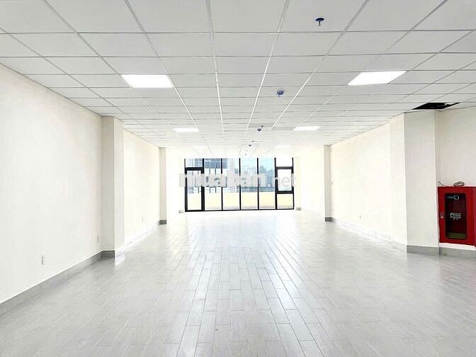 NHÀ ĐƯỜNG HOÀNG VIỆT DIỆN TÍCH: 7X20M HẦM 4 TẦNG CHO THUÊ