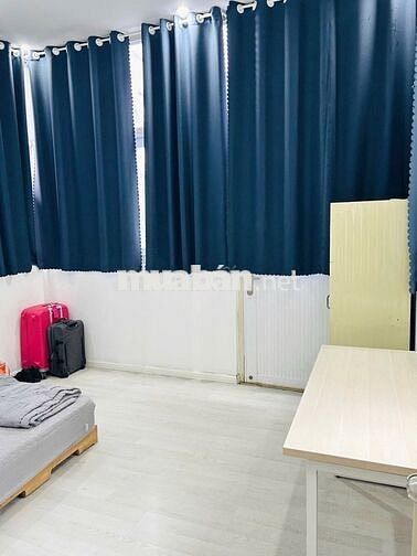 BÁN NHÀ CMT8 P.4 Q.3 3 TẦNG 32M2 (4M x 8M) KHU TRUNG TÂM 5,55 T TL