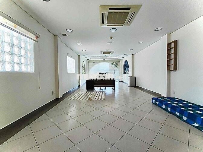 Cho Thuê Toà Nhà 40/1 CaLmette Phường Nguyễn Thái Bình Quận 1