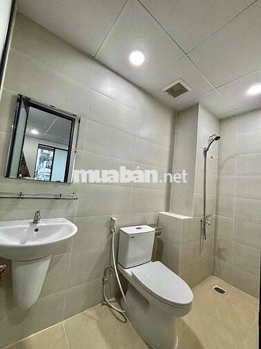 Nhà mới, phòng mới sạch sẽ thoáng mát gần cầu Nguyễn Văn Cừ