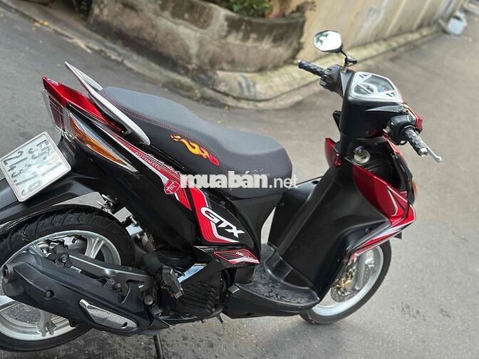 cần bán luvias 2012 bstp CCCD chủ máy zin