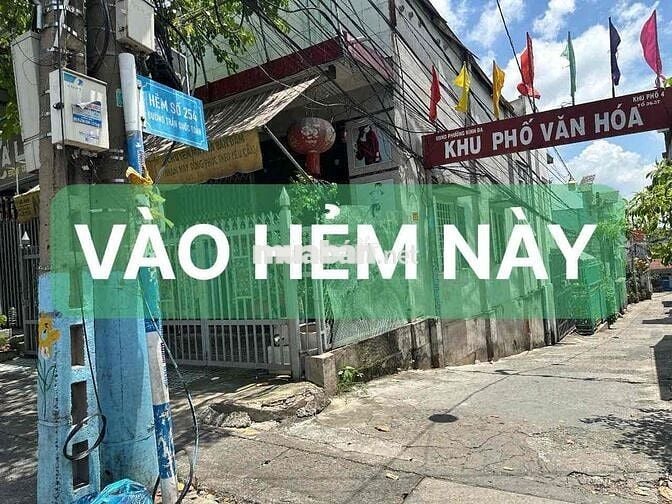 EM cần bán Lô đất sổ riêng thổ cư full - hẻm xe hơi 7c