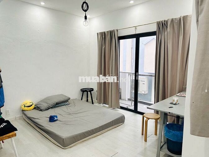 BÁN NHÀ CMT8 P.4 Q.3 3 TẦNG 32M2 (4M x 8M) KHU TRUNG TÂM 5,55 T TL