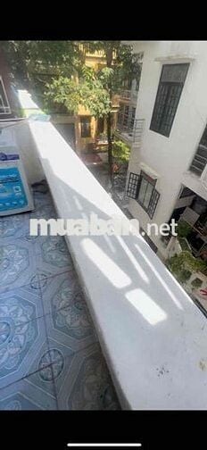 Pass phòng trọ ban công thoáng