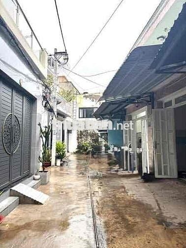 Bán chia tài sản . Nhà Giá rẻ, 71m2 giá chỉ 5.550 tỏi