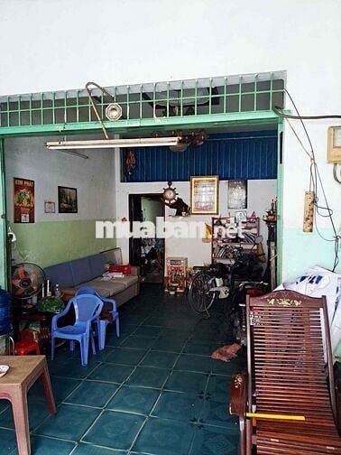 Bán chia tài sản . Nhà Giá rẻ, 71m2 giá chỉ 5.550 tỏi