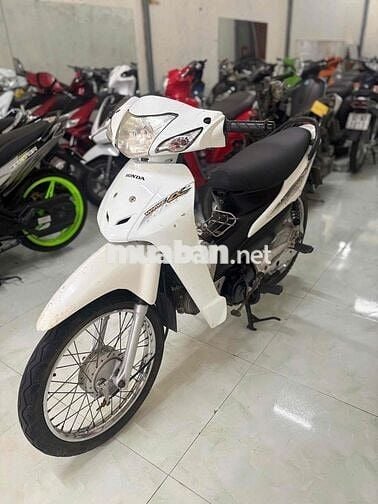 Honda Wave A 110 ,đời 2013.máy rin ,ngon ,chạy em