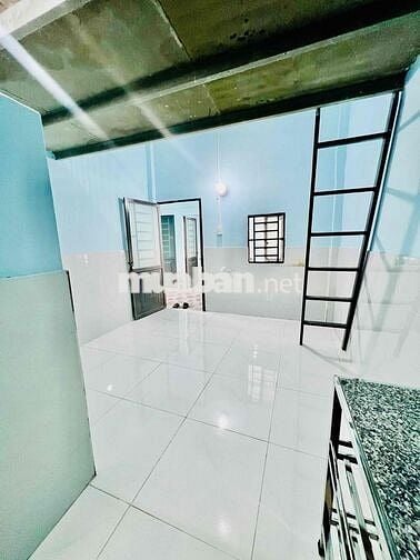 Cho Thuê Phòng Ngay Bến Xưa Nam Long DT 20m2 Có Gác Mới Xây 100%