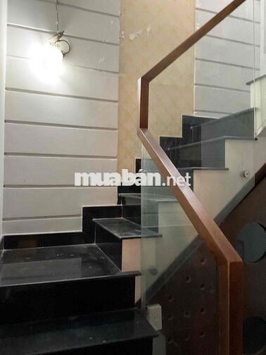 CHO THUÊ NHÀ PHỐ BIỆT THỤ KDC TÂN QUY ĐÔNG QUẬN 7 DT 6x15M GIÁ 40TR/TH