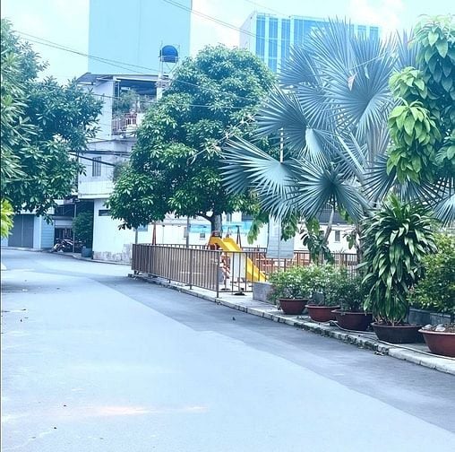 Nhà Đẹp - Khu Village Cao Cấp Cư Xá Tự Do - Q.Tân Bình