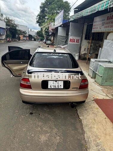 Honda Accord 1995 2.0 MT - 88888 km