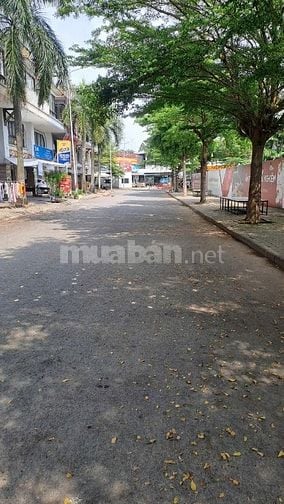 Cho thuê Nhà nguyên căn 3 lầu 6x20 , kinh doanh các ngành nghề