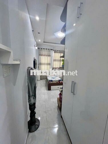 Nhà Nguyên Căn Đường Nguyễn Cảnh Chân - 2PN 3WC - 3x11m - sẵn nội thất