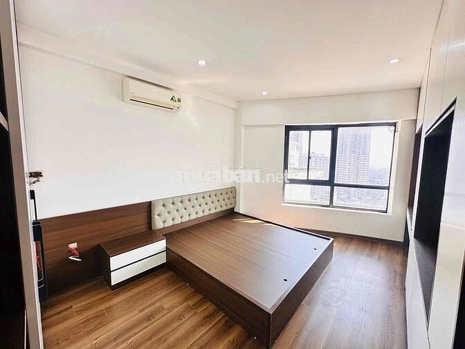 Lô góc chung cư phố Nguyễn Đức Cảnh nhà đẹp 2 thoáng ở ngay 135m T19 g