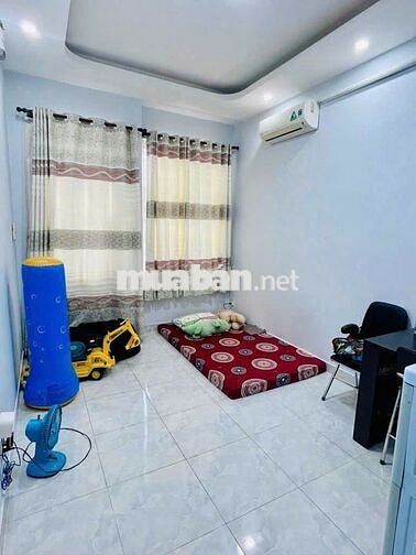 Nhà Nguyên Căn Đường Nguyễn Cảnh Chân - 2PN 3WC - 3x11m - sẵn nội thất