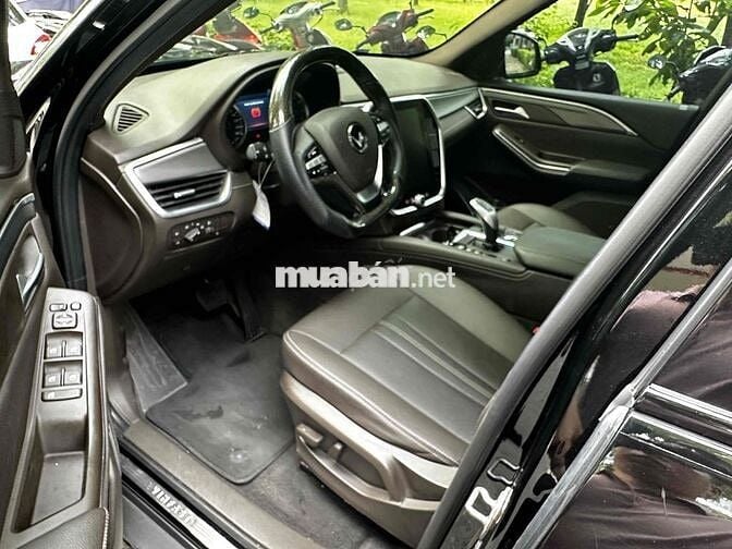 Vinfast Lux SA 2.0 2019 AT 37000 km Đen