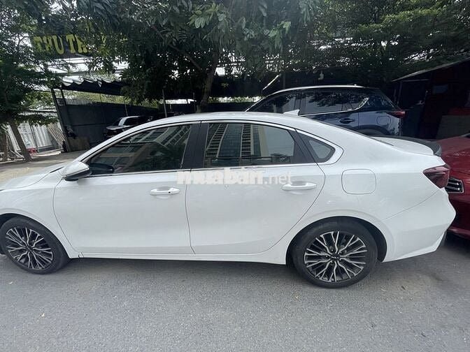 Kia K3 2022 1.6 Luxury - 150000 km