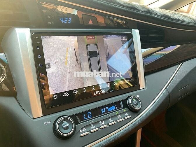 Innova 2.0G AT 2023 -8 Chỗ - Tự động, lướt 9.706km