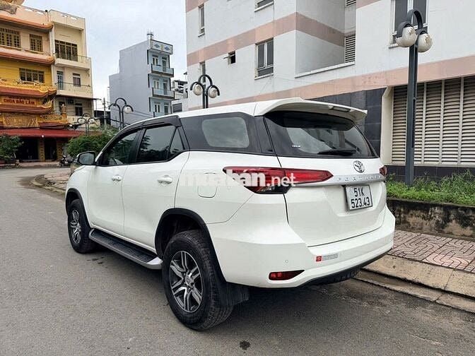 Toyota Fortuner 2022 2.4 4x2 MT - 78000 km