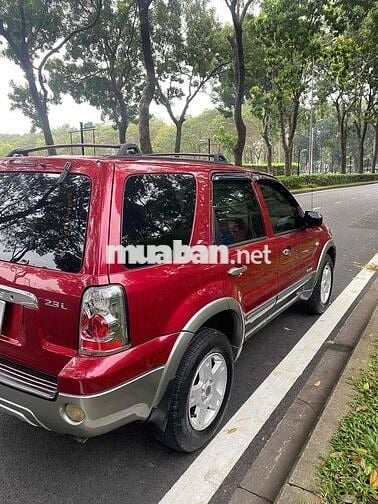Ford Escape 2005 2.3 Đỏ