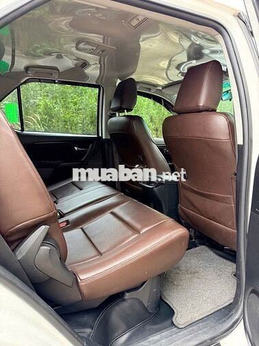 Toyota Fortuner 2022 2.4 4x2 MT - 78000 km