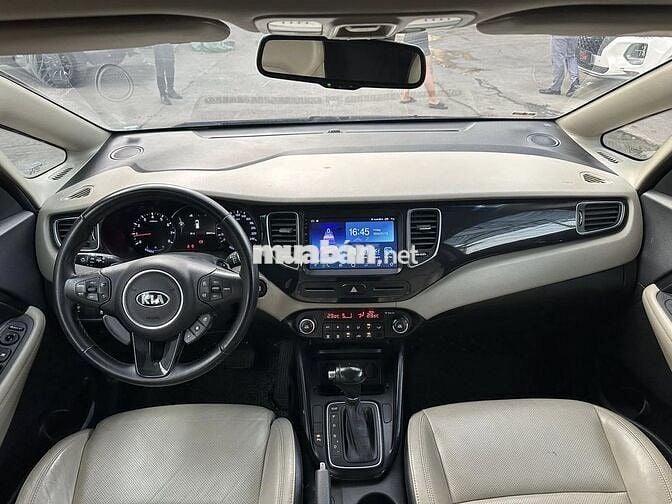 Kia Rondo 2016 máy xăng số tự động