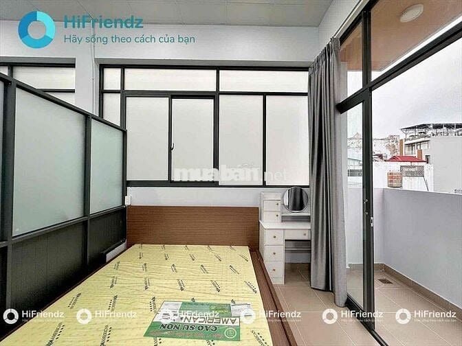 CHO THUÊ PHÒNG BAN CÔNG TÁCH BẾP FULL NỘI THẤT MÁY GIẶT RIÊNG