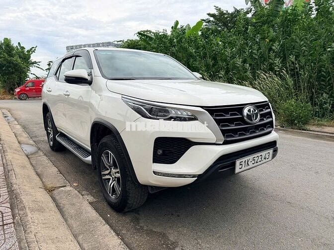 Toyota Fortuner 2022 2.4 4x2 MT - 78000 km