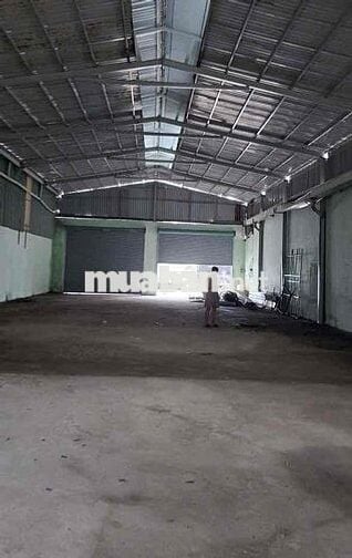 Cho thuê kho, xưởng 300m2 Xuân Thới Sơn giá tốt