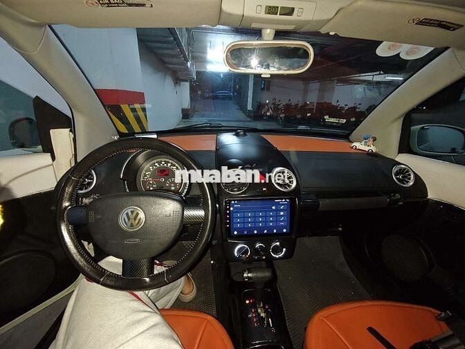 Volkswagen New Beetle mui trần