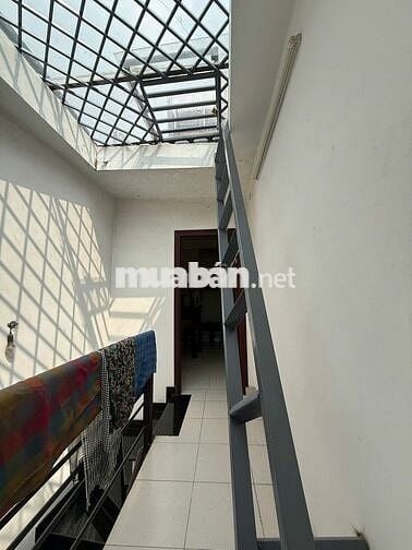 BÁN NHÀ MẶT TIỀN QUẬN 4 – ĐOÀN VĂN BƠ