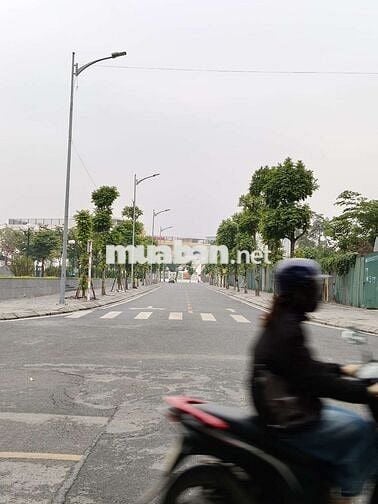 LÔ GÓC MẶT ĐƯỜNG – 157M² FULL THỔ CƯ – GIÁ CHƯA TỚI 100TR/M²