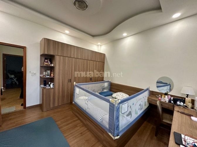 🏡 CHO THUÊ NHÀ GIÁP Q2 – FULL NỘI THẤT – HXH