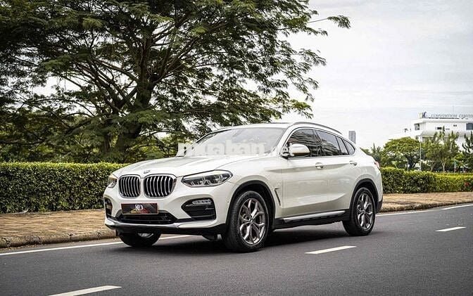 BMW X4 Xdrive 2018 SUV Coupe Trắng siêu đẹp
