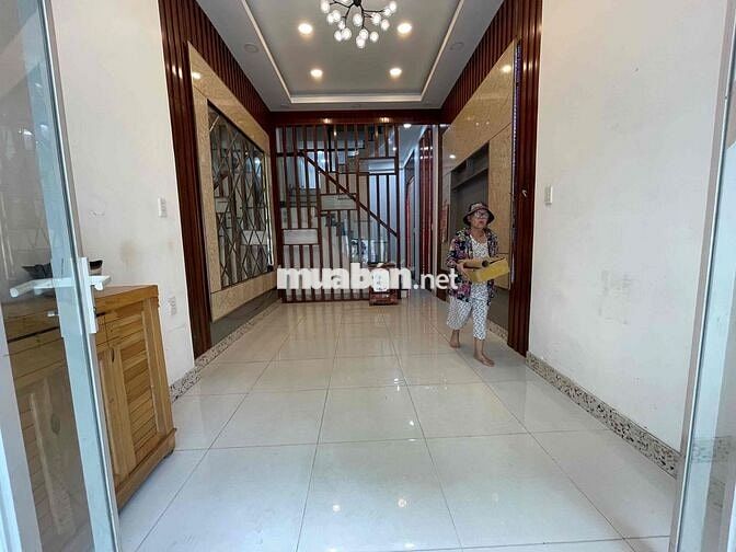 nhà nguyên căn.dt.48m2 p14 go vap