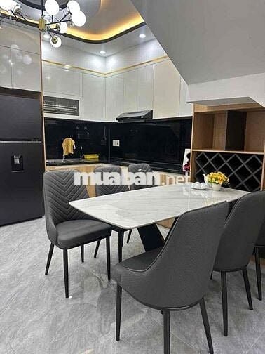 BÁN NHÀ KIỆT Ô TÔ  NGUYỄN CHÁNH FULL NỘI THẤT MỚI 100%