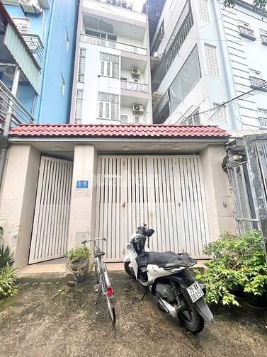 CHO THUÊ MẶT BẰNG KINH DOANH RỘNG 150M² – GẦN SÂN BAY- CÓ SÂN ĐỂ 