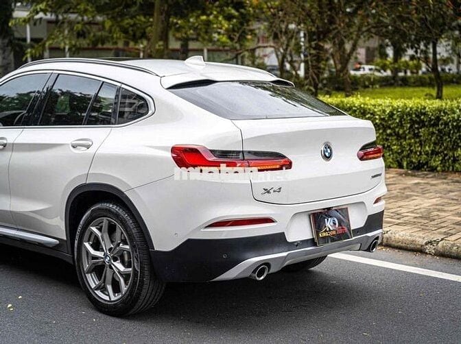 BMW X4 Xdrive 2018 SUV Coupe Trắng siêu đẹp