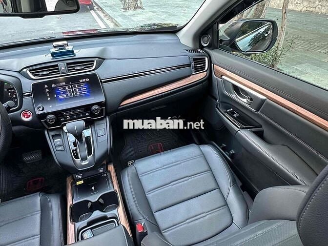 Honda CRV L-Sensing Đk 1/2023  Odo 19.000 km NhưMớ