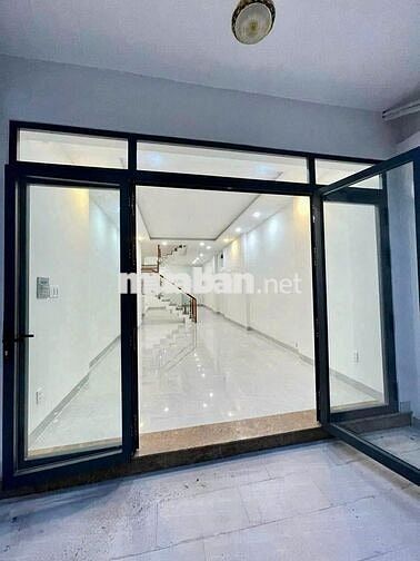 Cho thuê nhà HXH 650/1A Điện Biên Phủ, P11, Quận 10