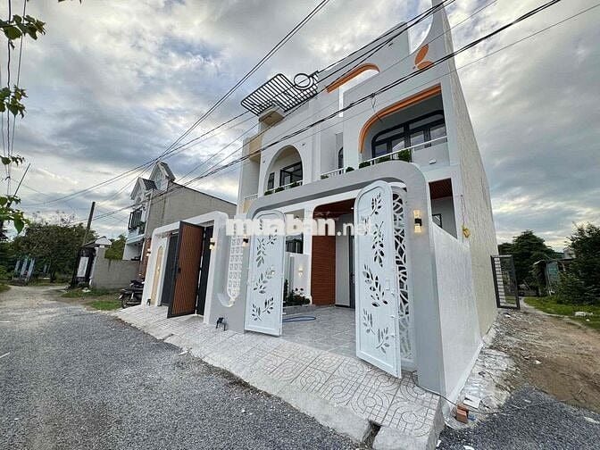 🔥 CHỦ CẦN TIỀN GẤP CHO CON ĐI DU HỌC – BÁN NHÀ GIÁ RẺ XÃ BÌNH CHÁNH