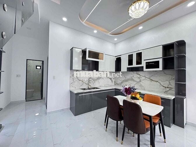 🔥 CHỦ CẦN TIỀN GẤP CHO CON ĐI DU HỌC – BÁN NHÀ GIÁ RẺ XÃ BÌNH CHÁNH