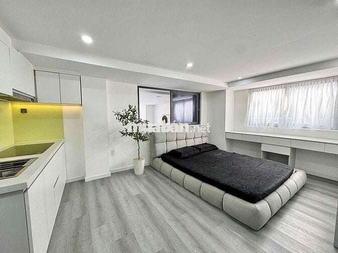 Cho Thuê Chung Cư Mini 25m2 Full Nt Thang Máy Hầm Xe Ngay Toà Viettel