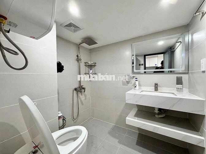 Cho Thuê Chung Cư Mini 25m2 Full Nt Thang Máy Hầm Xe Ngay Toà Viettel