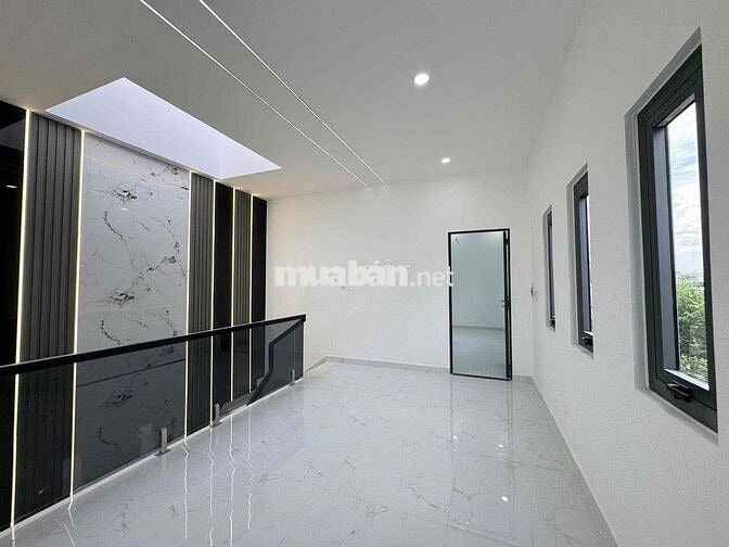 🔥 CHỦ CẦN TIỀN GẤP CHO CON ĐI DU HỌC – BÁN NHÀ GIÁ RẺ XÃ BÌNH CHÁNH