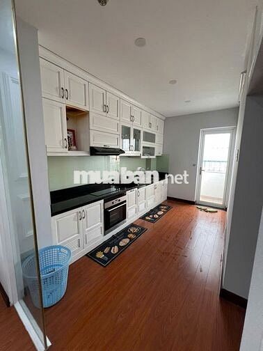 Căn hộ sát Quận 5 , 125m2 ,  3PN , nội thất đẹp lung linh , giá rẻ