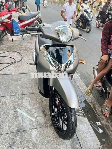 Honda SH mode 2015 mới 90% Bstp chính chủ