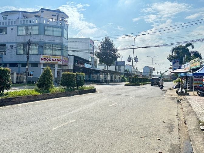 Cần bán gấp đất giáp KDC LONG PHÚ-KP3-XÃ BẾN LỨC