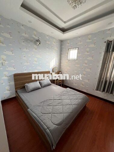 Căn hộ sát Quận 5 , 125m2 ,  3PN , nội thất đẹp lung linh , giá rẻ